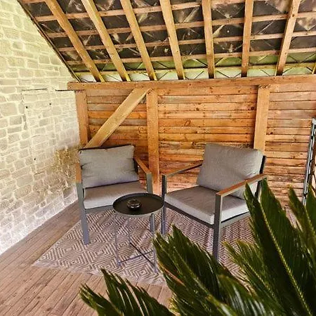 Apartment Black Romance Yville-Sur-Seine