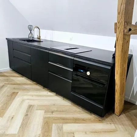 Apartment Black Romance *