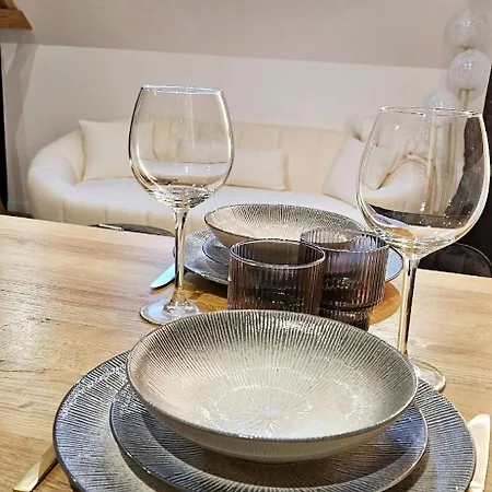 Black Romance Appartement Yville-Sur-Seine